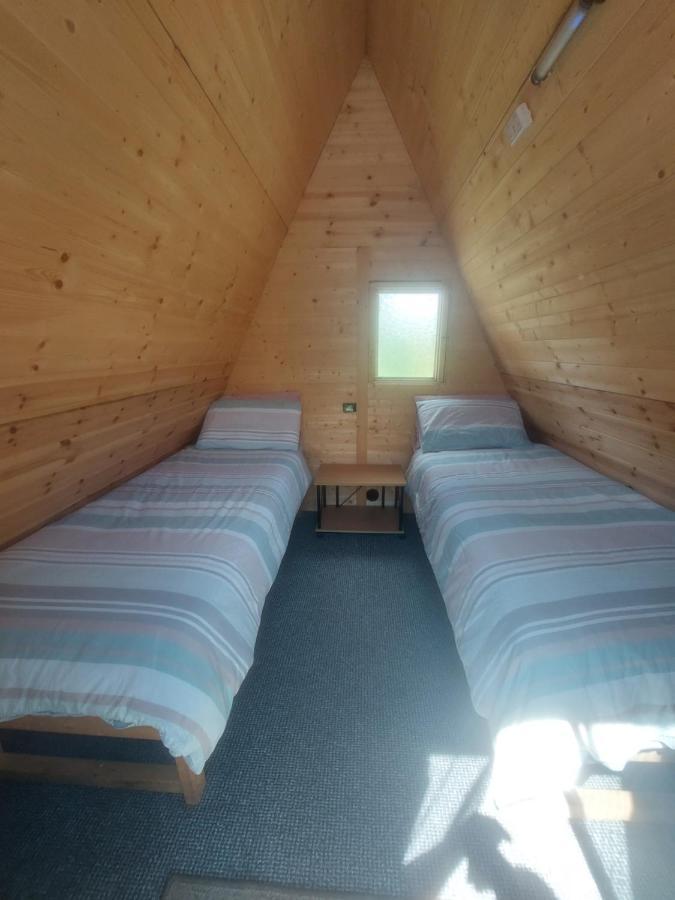 Отель Rum Bridge "Owl Watch" Wooden Tipi Сюдбури Экстерьер фото